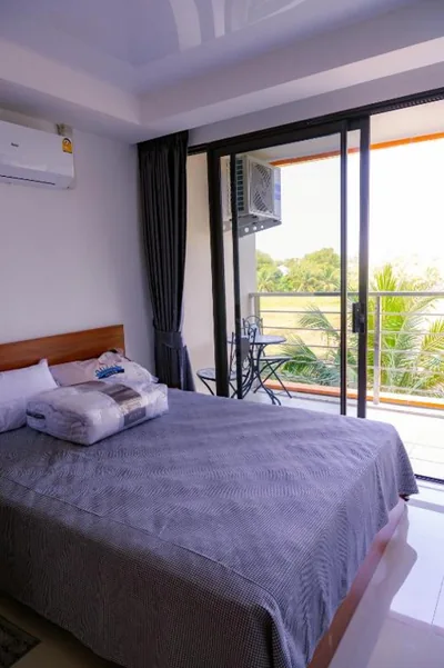 777 Beach Condo Phuket – Foto’s 2